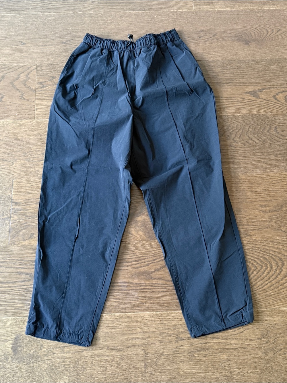 Family Mart Men's Black Elastic Waist Jogger Pants